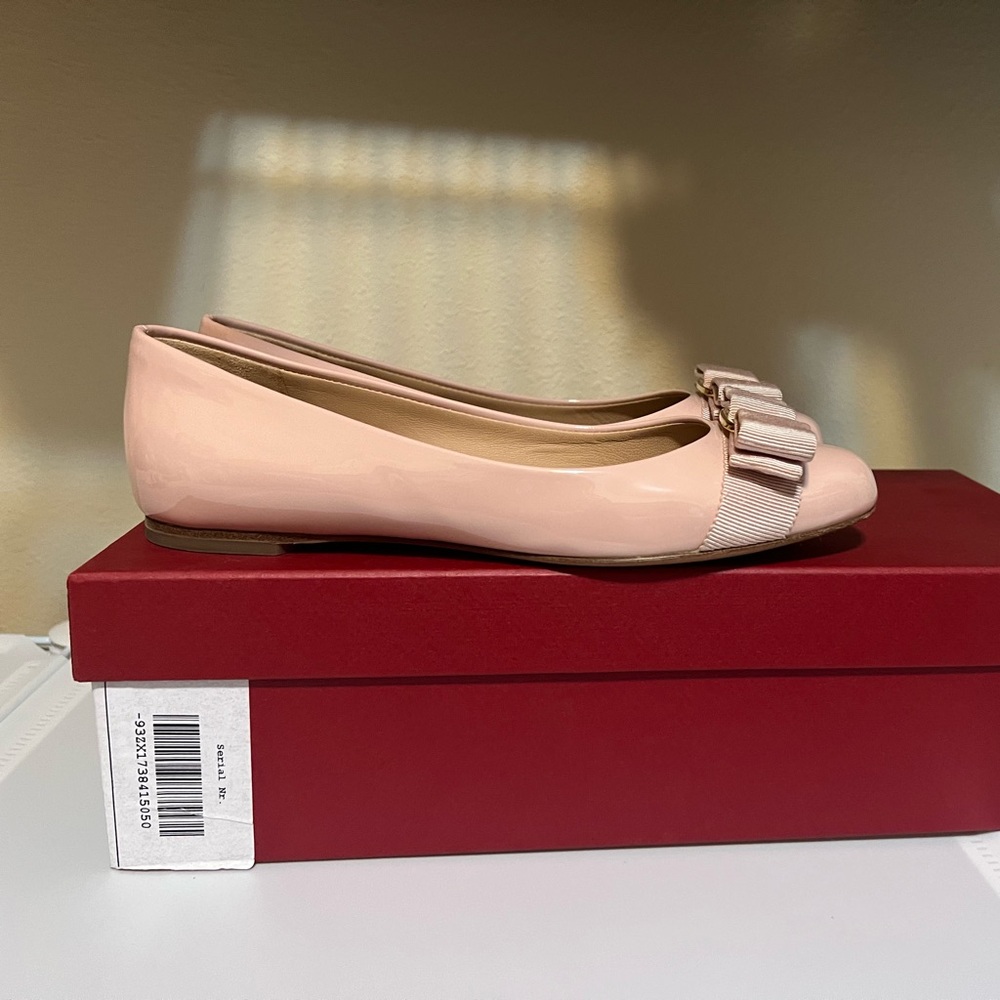 Salvatore Ferragamo Pink Flats with Bow Detail